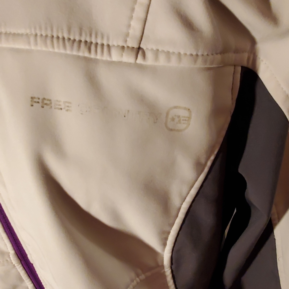 Jacket - Picture 2 of 4